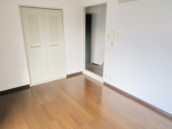 ロイヤルエクセレント学芸大の物件内観写真